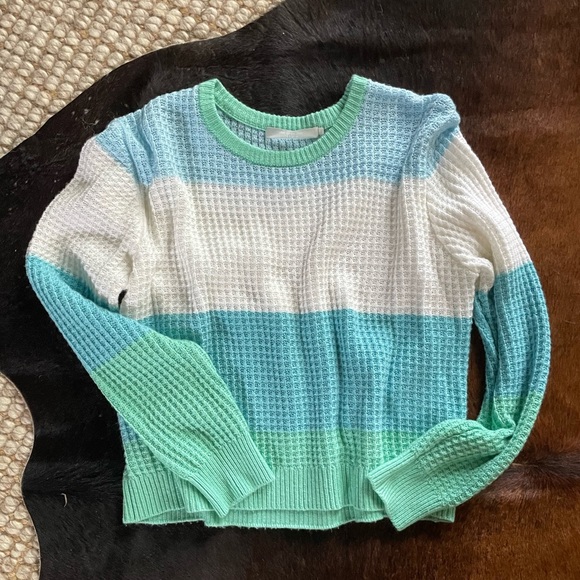 Sweater - Picture 2 of 4